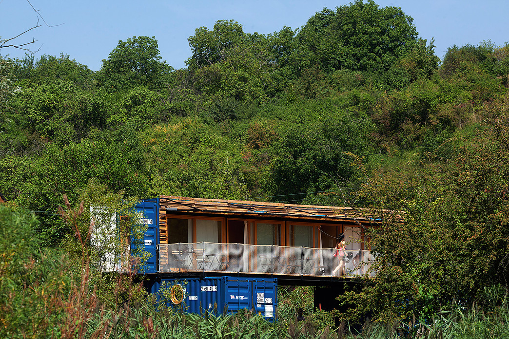 Иностранцев покорил чешский отель из контейнеров